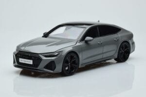 Audi RS7 C8 Sportback Hall Kengfai 1:18