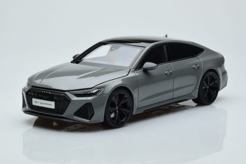 Audi RS7 C8 Sportback Hall Kengfai 1:18