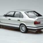 BMW Alpina B10 4.6 E34 Hõbedane MCG 1:18