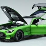 Mercedes AMG GT C190 Black Series Green Hell Magno Piiratud Väljaanne Norev 1:18
