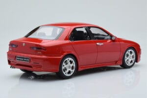 Alfa Romeo 156 GTA Punane Otto 1:18 OT1017 Vaik - pilt 2/6