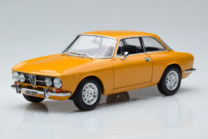 Alfa Romeo 1750 GTV Kollane Norev 1:18