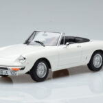 Alfa Romeo 2000 Spider Valge Norev 1:18
