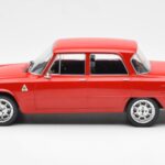 Alfa Romeo Giulia Nuova Super Punane Custom Wheels MCG 1:18 - image 3 of 6