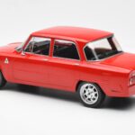 Alfa Romeo Giulia Nuova Super Punane Custom Wheels MCG 1:18 - image 5 of 6