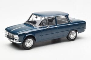 Alfa Romeo Giulia TI Petroolsinine Norev 1:18