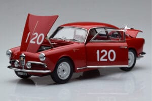 Alfa Romeo Giulietta SV #120 Mille Miglia 1956 Kyosho 1:18 08957A Metall - pilt 2/9