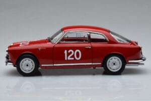 Alfa Romeo Giulietta SV #120 Mille Miglia 1956 Kyosho 1:18 08957A Metall - pilt 4/9