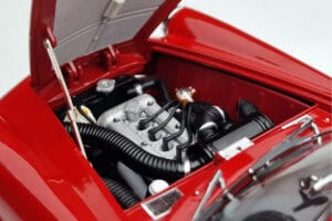 Alfa Romeo Giulietta SV #120 Mille Miglia 1956 Kyosho 1:18 08957A Metall - pilt 8/9