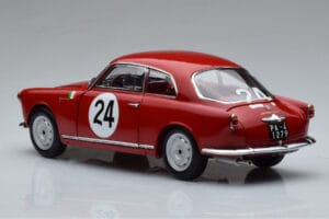 Alfa Romeo Giulietta SV #24 Targa Florio 1958 Kyosho 1:18 08957B Metall - pilt 6/9