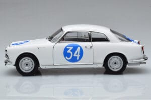 Alfa Romeo Giulietta SV #34 Targa Florio 1960 Kyosho 1:18 08957C Metall - pilt 4/9