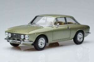 Alfa Romeo GTV 2000 Roheline Piiratud Väljaanne Norev 1:18 187913 Metall