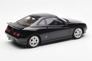 Alfa Romeo GTV V6 916 Must Otto 1:18 OT1057 Vaik - pilt 2/6