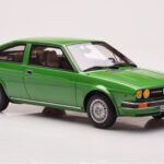 Alfa Romeo Alfasud Sprint Roheline Otto 1:18 - image 4 of 6