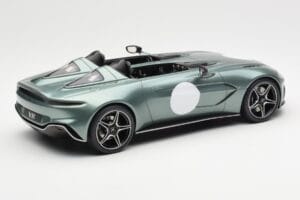 Aston Martin V12 Speedster Roheline Metallic GT Spirit 1:18 GT906 Vaik - pilt 2/6