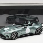 Aston Martin V12 Speedster Roheline Metallic GT Spirit 1:18 - image 6 of 6