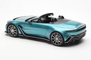 Aston Martin V12 Vantage Roadster Tayos Türkiis Roheline GT Spirit 1:18 GT445 Vaik - pilt 5/6