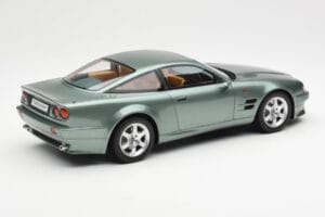 Aston Martin V8 Vantage Roheline GT Spirit 1:18 GT345 Vaik - pilt 2/6