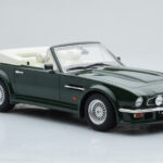 Aston Martin V8 Vantage Volante Roheline GT Spirit 1:18 - image 4 of 6