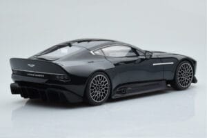 Aston Martin Victor Must GT Spirit 1:18 GT428 Vaik - pilt 2/6