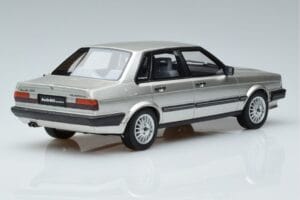 Audi 80 B2 Quattro Otto 1:18 OT940 Vaik - pilt 2/6