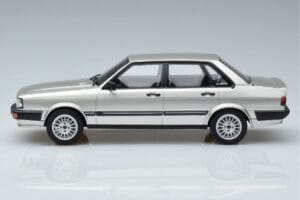 Audi 80 B2 Quattro Otto 1:18 OT940 Vaik - pilt 3/6