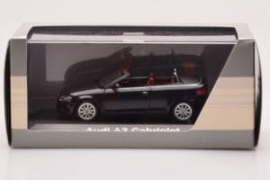 Audi A3 8P Kabriolett Must Minichamps 1:43 5010803333 Metall - pilt 4/4