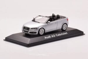 Audi A3 8P Kabriolett Hõbe Minichamps 1:43 5010803323 Metall - pilt 2/4