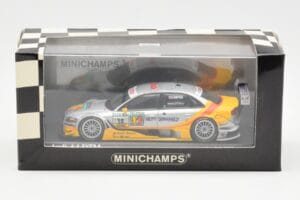 Audi A4 B7 DTM Team Audi Sport Phoenix #15 O. Jarvis DTM 2008 Minichamps 1:43 400081715 Metall - pilt 4/4