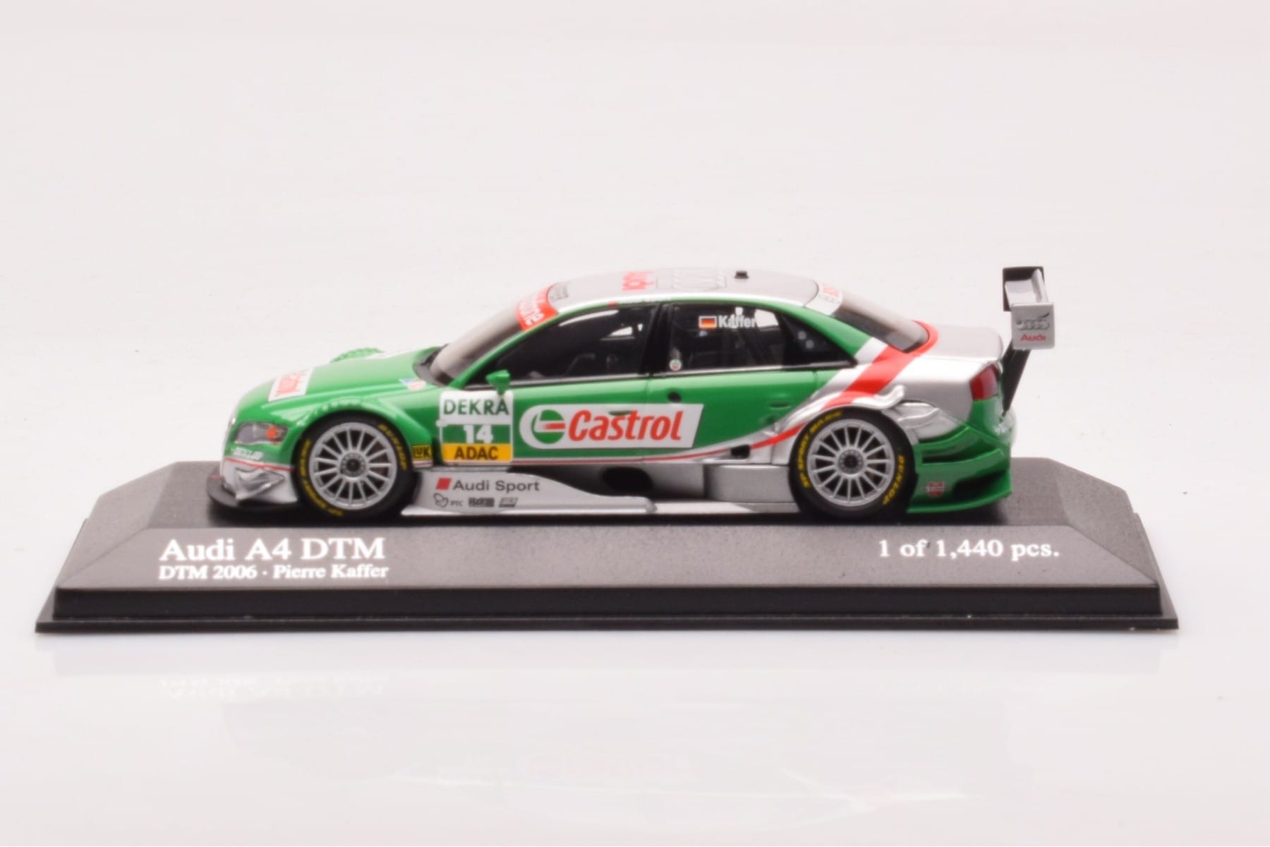 Audi A4 B7 DTM Team Phoenix #14 F. Kaffer DTM 2006 Minichamps 1:43 400061514 Metall