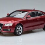 Audi A5 B8 Granaatpunane Norev 1:18 188352 Metall