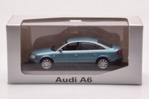 Audi A6 C5 Petrol Metallic Minichamps 1:43 AUDI-264448 Metall - pilt 4/4