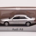 Audi A8 D2 Hõbedane Minichamps 1:43 - image 4 of 4