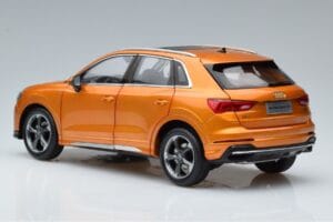 Audi Q3 F3 Oranž FAW 1:18 05730Q32019 Metall - pilt 6/7