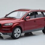 Audi Q7 4L Granaatpunane Kyosho 1:18
