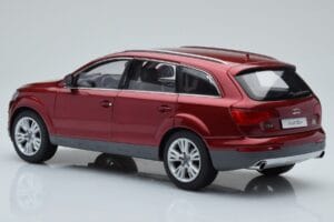 Audi Q7 4L Granaatpunane Kyosho 1:18 09222R Metall - pilt 7/8