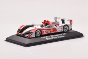 Audi R10 TDI LMP1 #2 F. Biela / E. Pirro / M. Werner 12 Hours of Sebring 2007 Minichamps 1:43 5020700233 Metall - pilt 2/4