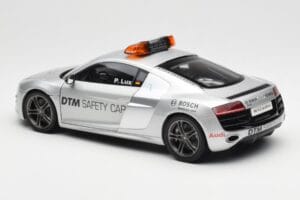 Audi R8 5.2 DTM Safety Car 2010 Kyosho 1:18 09216DTM Metall - pilt 7/8
