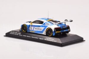Audi R8 LMS #5 Phoenix Racing M. Busch / C. Moller / C. Madsen / M. Rockenfeller / F. Stippler 24 Hours of Nurburgring 2017 M - pilt 3/4