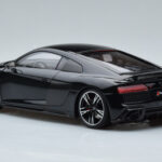 Audi R8 Performance Must Kengfai 1:18 - image 7 of 10