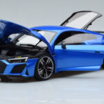 Audi R8 Performance Sinine Kengfai 1:18 - image 2 of 10