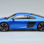 Audi R8 Performance Sinine Kengfai 1:18 - image 5 of 10