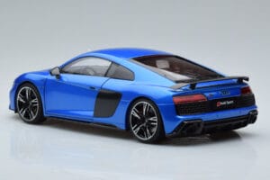 Audi R8 Performance Sinine Kengfai 1:18 VAKF-0355 Metall - pilt 7/10