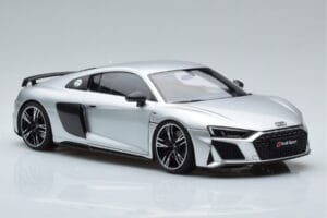 Audi R8 Performance Hõbedane Kengfai 1:18 VAKF-0354 Metall - pilt 6/10