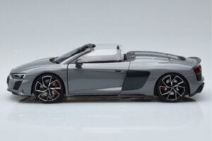 Audi R8 Spyder Performance Nardo Hall Kengfai 1:18 VAKF-0352 Metall - pilt 6/11