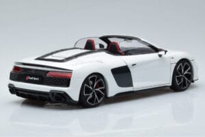 Audi R8 Spyder Performance Valge Kengfai 1:18 VAKF-0351 Metall - pilt 3/11