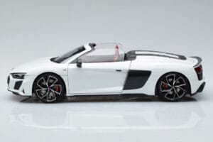 Audi R8 Spyder Performance Valge Kengfai 1:18 VAKF-0351 Metall - pilt 6/11