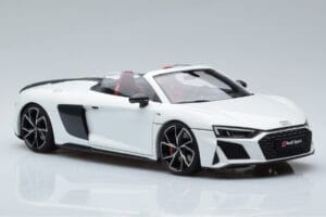 Audi R8 Spyder Performance Valge Kengfai 1:18 VAKF-0351 Metall - pilt 7/11