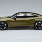 Audi RS E-Tron GT Oliivroheline Norev 1:18 - image 3 of 6