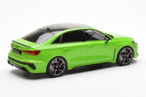 Audi RS3 8Y Sedan Roheline MCG 1:18 MCG18449 Metall - pilt 2/6